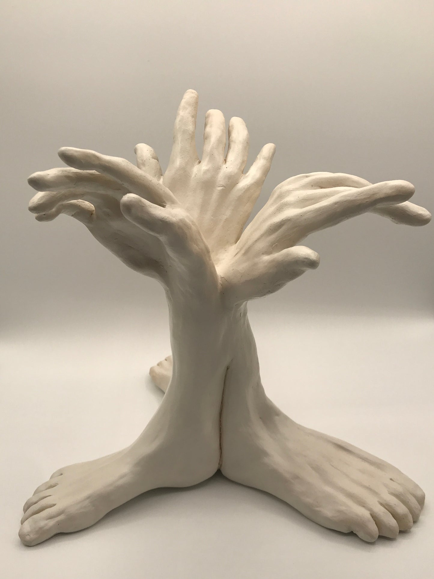 Clay Figure Sculpture "Hello Hello Hello"