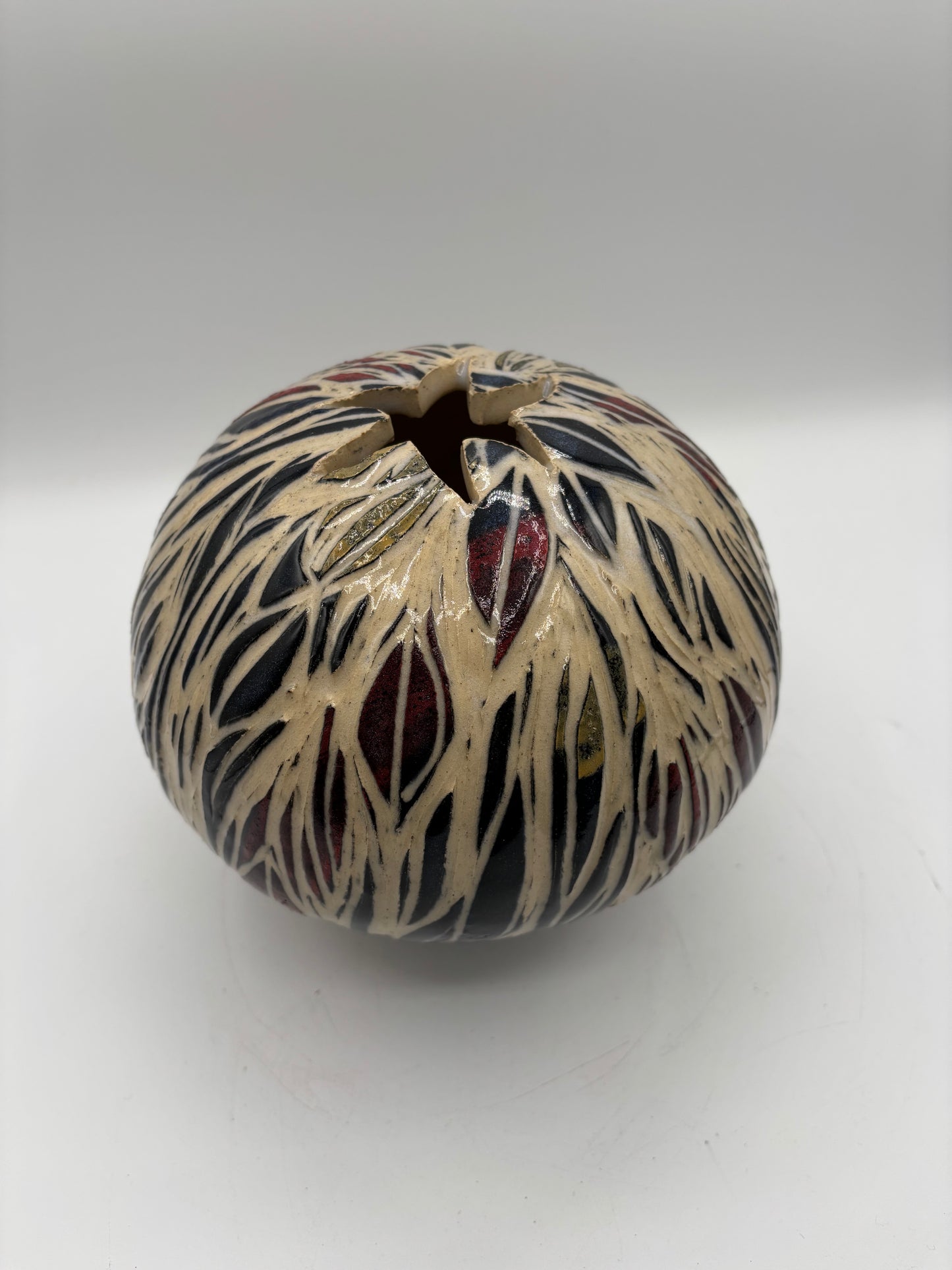 Contemporary Clay Vessel "Moon Jar, Sgraffito"