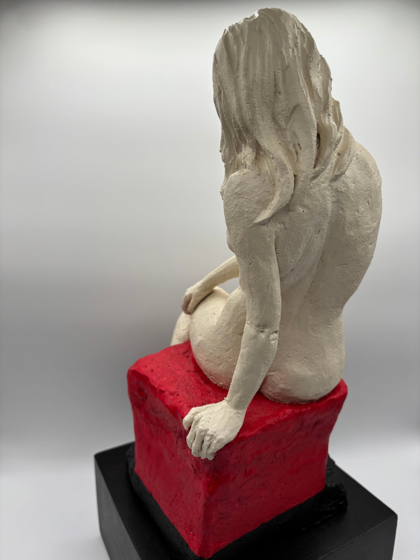 Clay Figure Sculpture "Modesty"