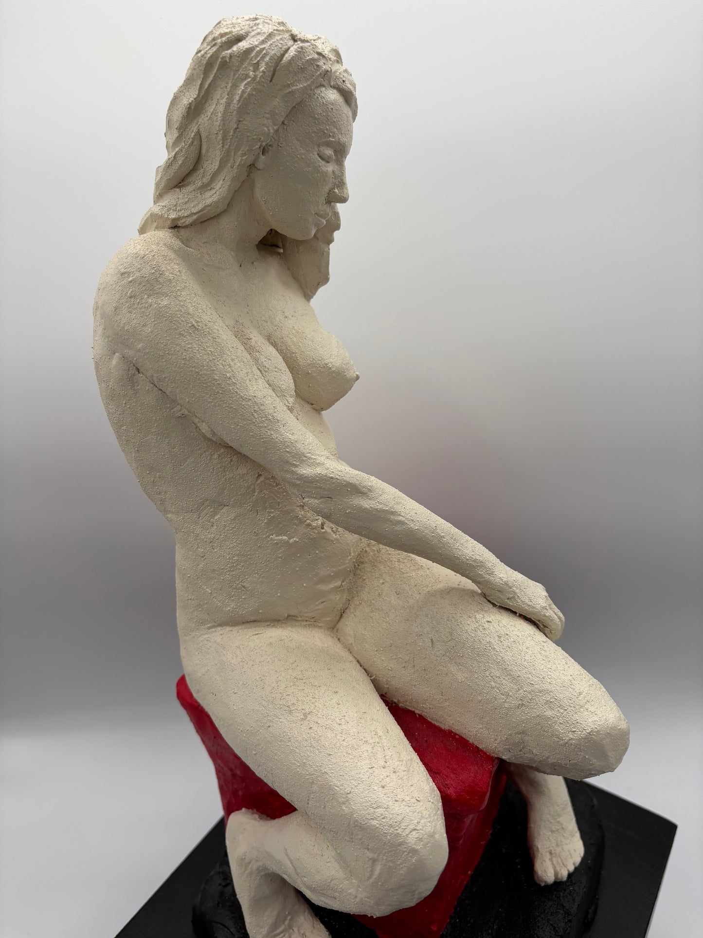 Clay Figure Sculpture "Modesty"