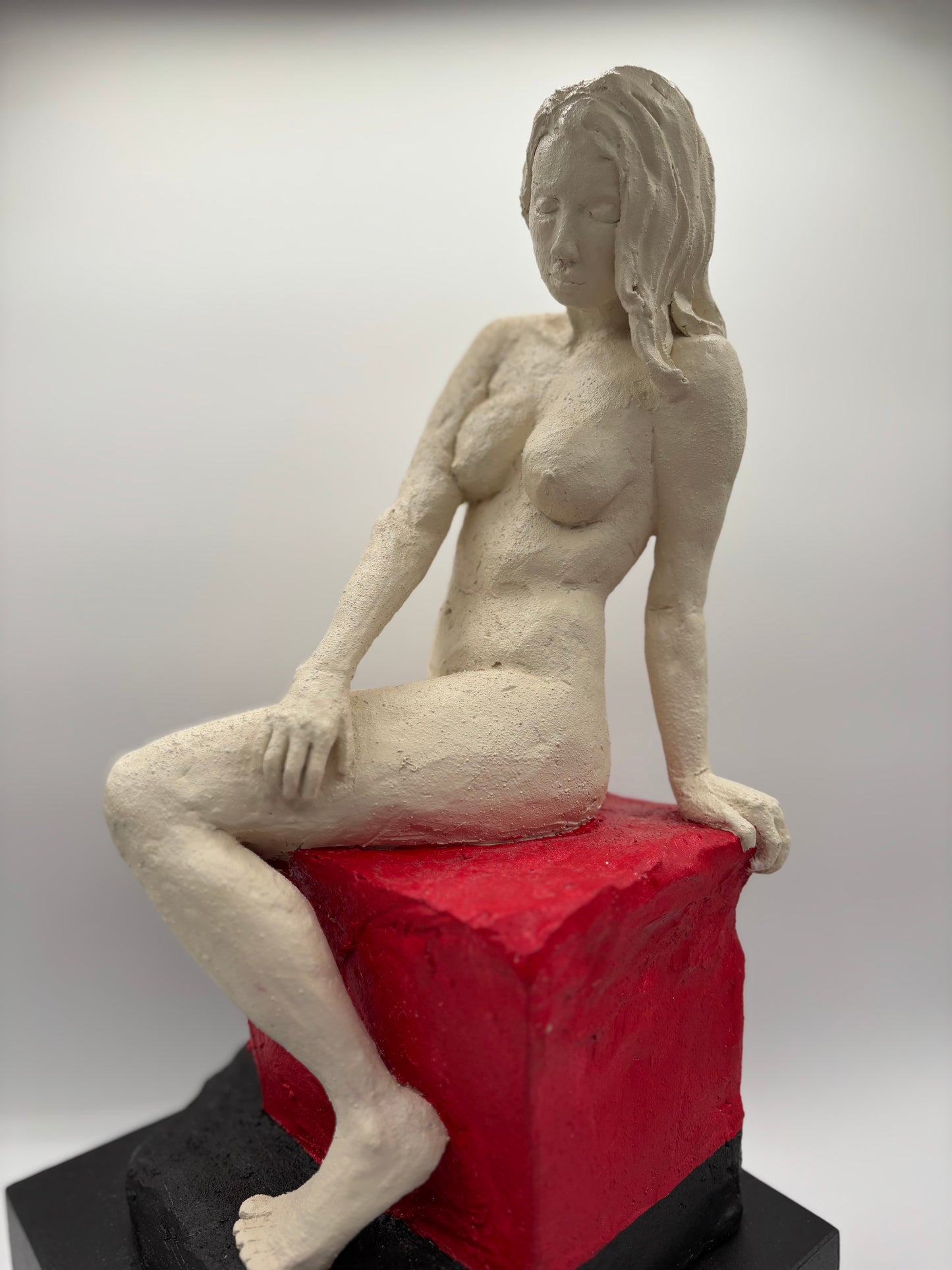 Clay Figure Sculpture "Modesty"