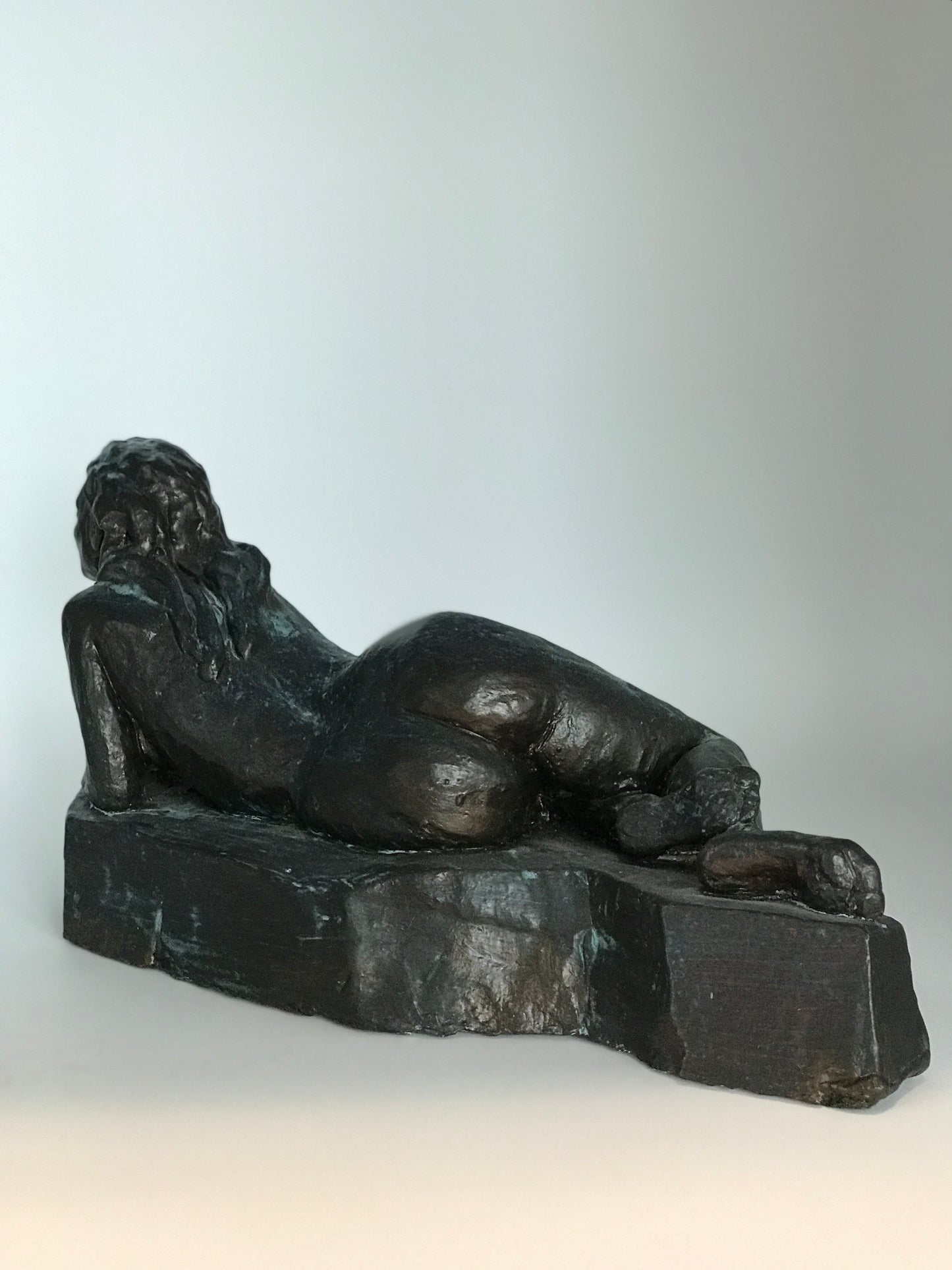 Clay Figure Sculpture "Relaxation"