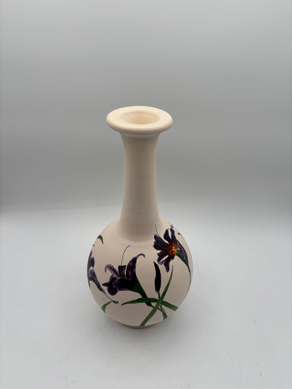 Clay Vessel "Simply Lilies"